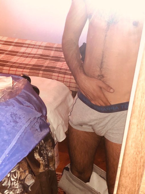 Hot guy here for your pleasure 🔞 Cum and let&rsquo;s have some fun🍆💦 https://t.co/fPJuxc2i52 - bisexual🌈 -