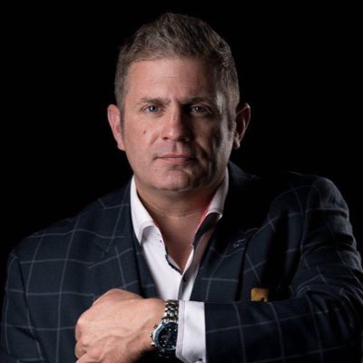 PeterLeeMagic's tweet photo. #NewProfilePic https://t.co/WRjeQS3Y7w