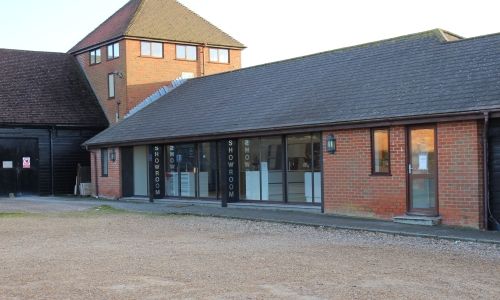 stone_circleUK's tweet photo. Our showroom is now open for appointments only to allow us to safeguard staff and clients.  We are also carrying out templating and installation visits.  Please contact us on sales@stone-circle.com or 01256 850380 to book an appointment. #Covid19UK #StayAlert #StayS… https://t.co/F1M8uVtfUW