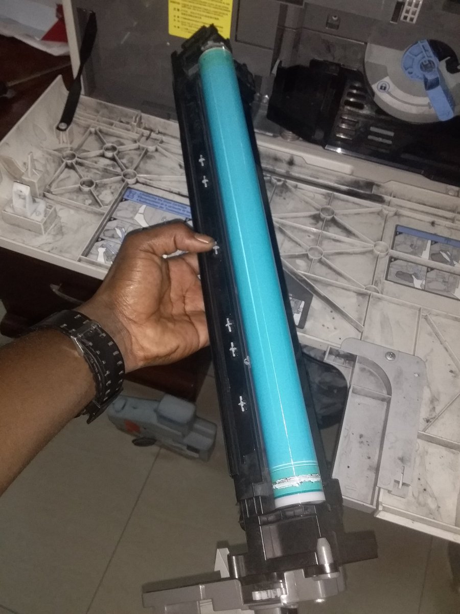 fofotz_'s tweet image. #DrumUnit imeisha kabisa. Hii printer ingekuw inaongea ingelia wallah tena.