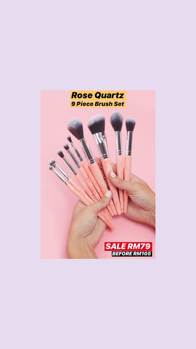 classymakeup_'s tweet photo. Pssss Pss cuba tengok brush ni🧐

Tempting nyaa dah la lawa lawa🥰😍Lepastu ada yg set dgn beg tau!

Paling penting berkualiti dan murah🤩

🦄 Dm to preorder now https://t.co/oum7ewpC83
