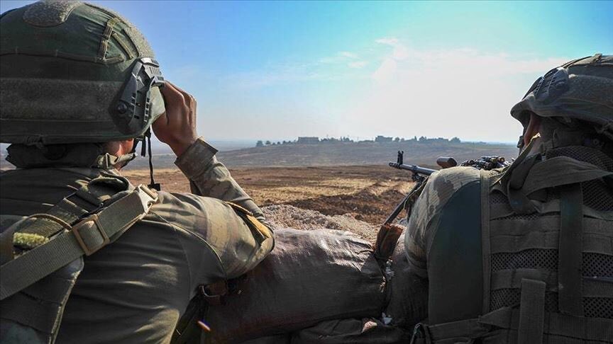 ctthaber's tweet photo. Milli Savunma Bakanlığından, Barış Pınarı bölgesinde sızma girişiminde bulunan 3 PKK/YPG'li teröristin etkisiz hale getirildiği bildirildi.
#millisavunmabakanlığı #barışpınarı #sondakika https://t.co/nkEDWyYNUm