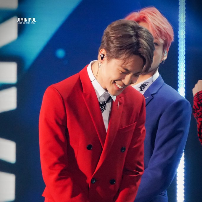 ArpitaM73521031's tweet photo. #smileee #jiminie #ParkJimin #jimin @BTS_twt https://t.co/awskpsmTUt