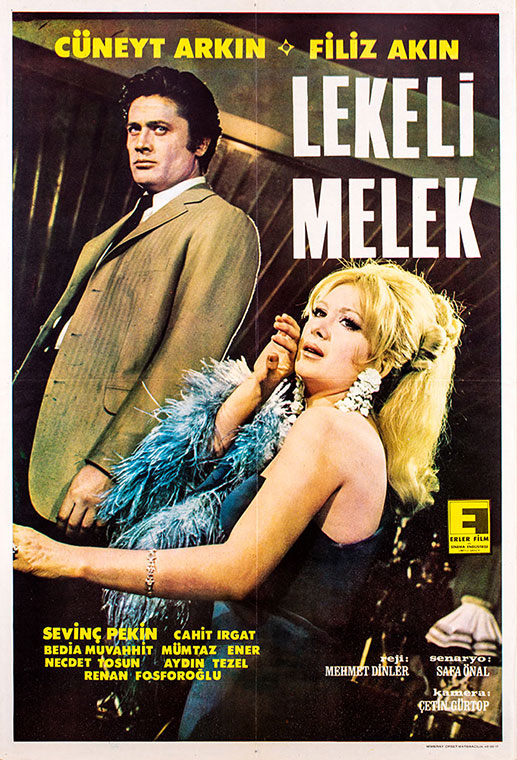 istanbulicgoods's tweet photo. #istanbulic #lekelimelek #cüneytarkın #filizakın #1969s #yeşilçam #yesilcam #film #sinema #afiş #poster #nostalji #vintage #türk #yerli #türksineması #movie #movieposters #EvdeKal #Filmizle #gunaydin #günaydın #12mayıs #salı #altın #avmyegitme #TrumpYksyiErtele #kadıköyhatırası https://t.co/UNturuP4Q3