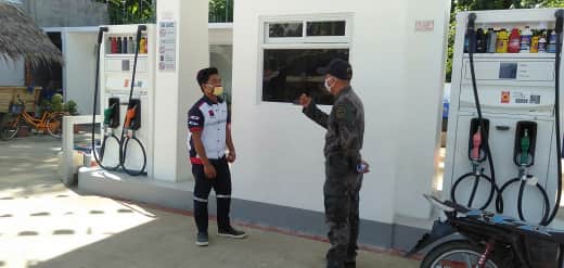 BurdeosPcr's tweet photo. Dialogue re: Novel Corona Virus Disease 2019(Covid-19)
11:30AM/May 12, 2020 
#TeamPNP
#WeServeAndProtect
#PNPKakampiMo
#CPNPArchieGamboa
#TeamCALABARZON
#PNP4A
#TatakManongEntengDanao https://t.co/u4jOL1PBpr
