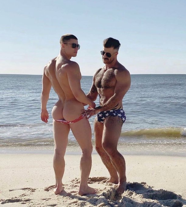 back in the days @RuslanAngelo 😘 https://t.co/10DZt7NBw0<a href="/tag/newprofilepic"class="tags"><span>#newprofilepic</span></a>