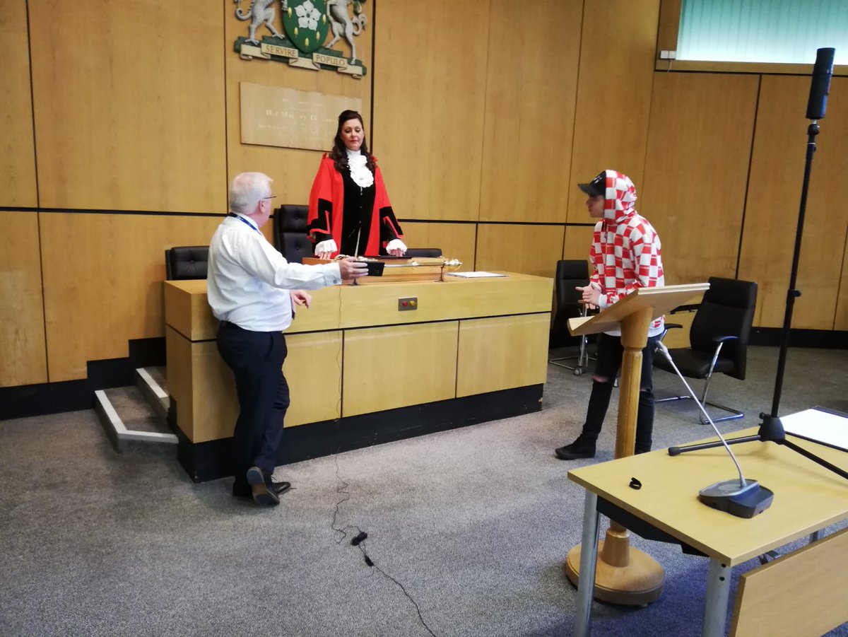 jhannahgray's tweet photo. Link for my Mayor Making Live tomorrow night.  Sneaky peaky of what's to come with my pre-recorded speech.  I'd love you to join me when I become Mayor of Bromley You can watch live tomorrow night at https://t.co/oa2XjG3Haz
Please send this on and watch live. https://t.co/3vOHOoqFdd