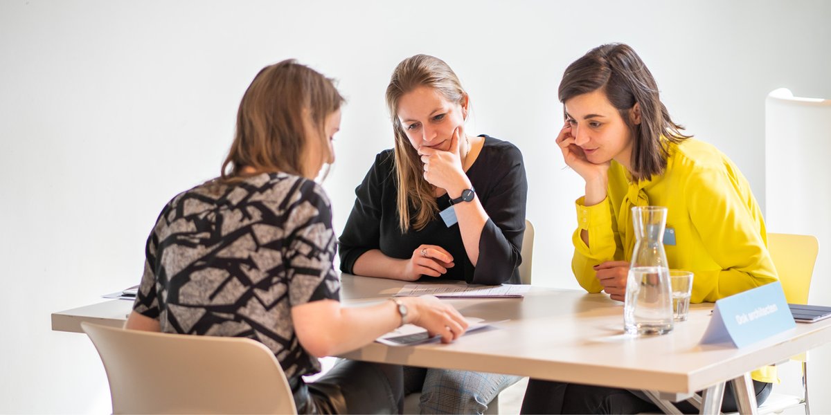 BAU gaat online! De bedrijvenmarkt voor #studenten van de <a href="/tudelft/">TU Delft</a> vindt dit jaar via Zoom plaats. Dok architecten is erbij om je #digitaal te ontmoeten en zit klaar voor al jouw vragen.

13 mei van 9-10 of 2-3 uur
