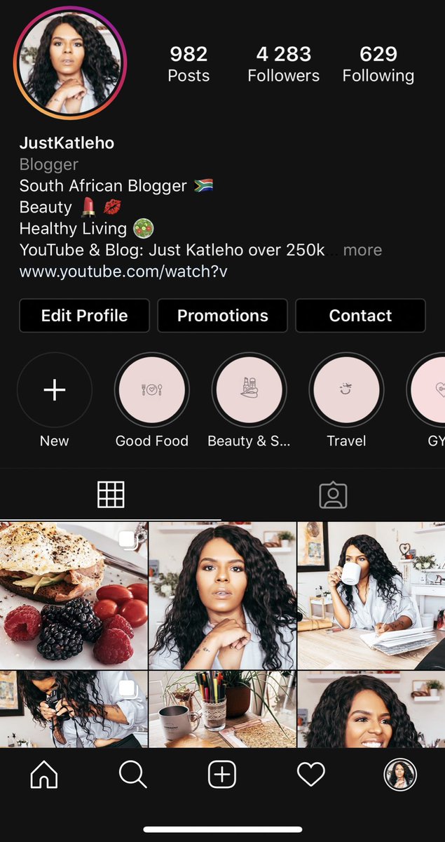 JustKatleho's tweet photo. Tjerrr looking at my Instagram profile and I’m SOOOO happy with how it’s turned out...😭♥️🙌🏽

It reflects ME so well!😭 Likes, dislikes, the colours I like... its soooo damn me.

Consider showing some love and following😊🍁✨

Instagram: jk_justkatleho

Youtube: Just Katleho ✨ https://t.co/FF1jmyXtsI