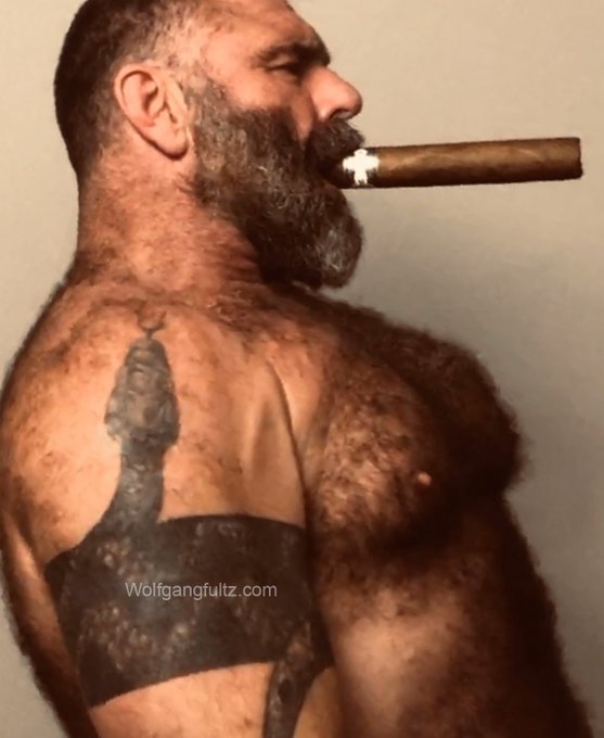Who’s your Fucking Daddy, Boy! #hairybears #hairygaybears #hairydaddy #hairygaymen #gayleathermen #gaymuscledad