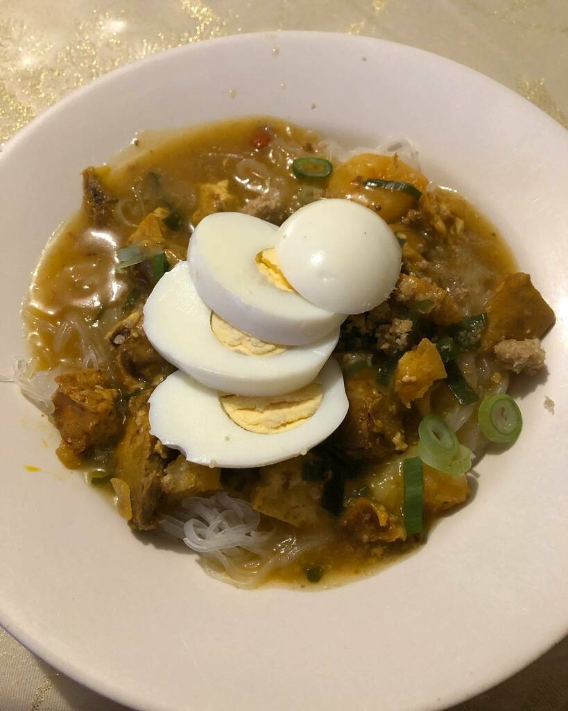 hosanna_catallo's tweet photo. Palabok at dinner yummy ๐ #pancitpalabok #yum #taste #delicious #yummyfood #iphone8pluscamera #iphone8plusphoto #iphone8pluspic #iphone8plusshot #iphonecamera #iphonephoto #iphonepic #iphoneshot #nosquares #instapost #like4likes https://t.co/pb0Kn5vRYn https://t.co/ulqExCw3ah