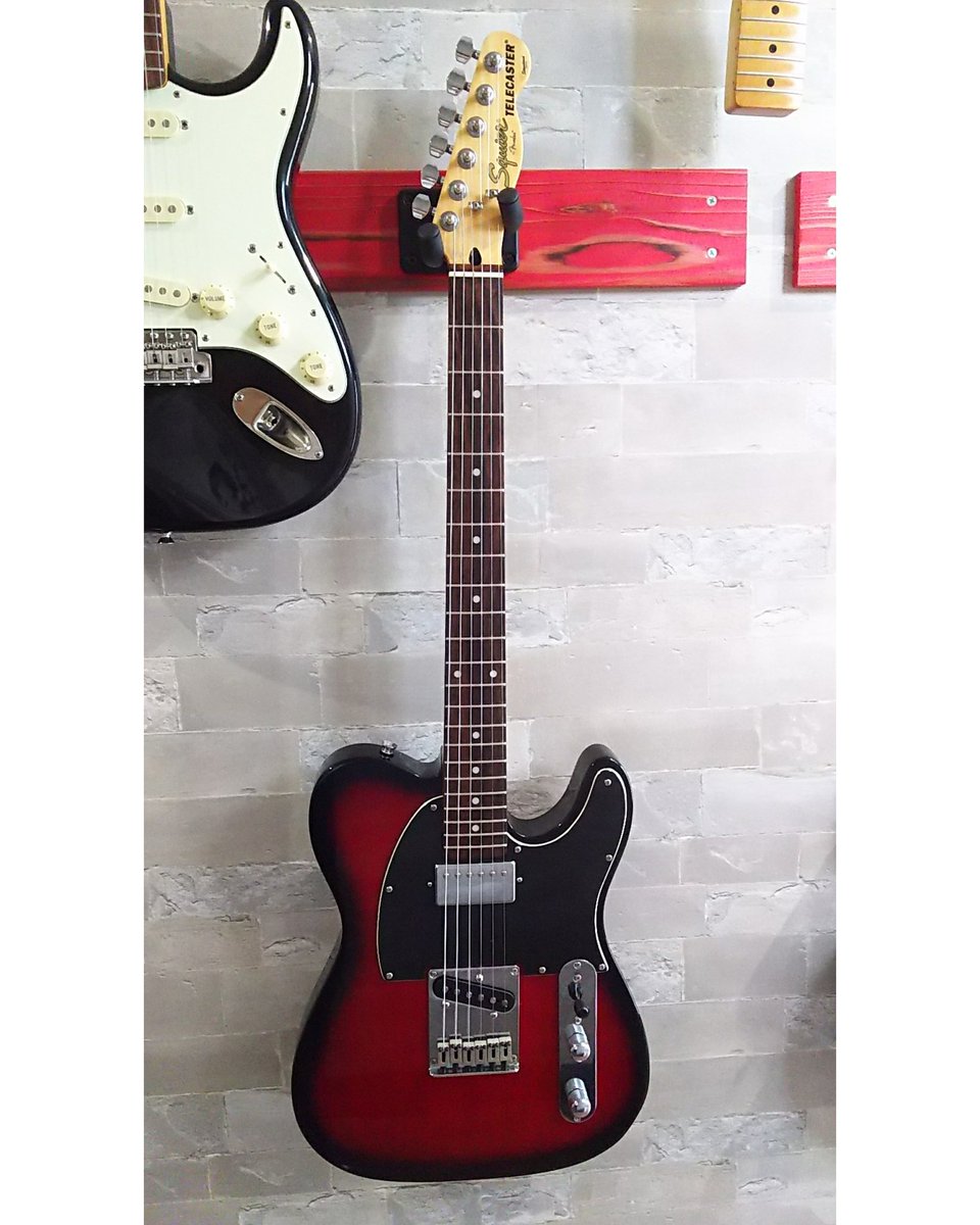 MsStudio_Odawar's tweet photo. #SquierbyFenderTelecasterStandardseries フロントハンバッカー＆22Fとポテンシャルは十分。見た目も十分満足出来るレベル。中古価格もリーズナブルなので、有りです。
 #エムズスタジオ #Telecaster https://t.co/RqgqeC2d6p