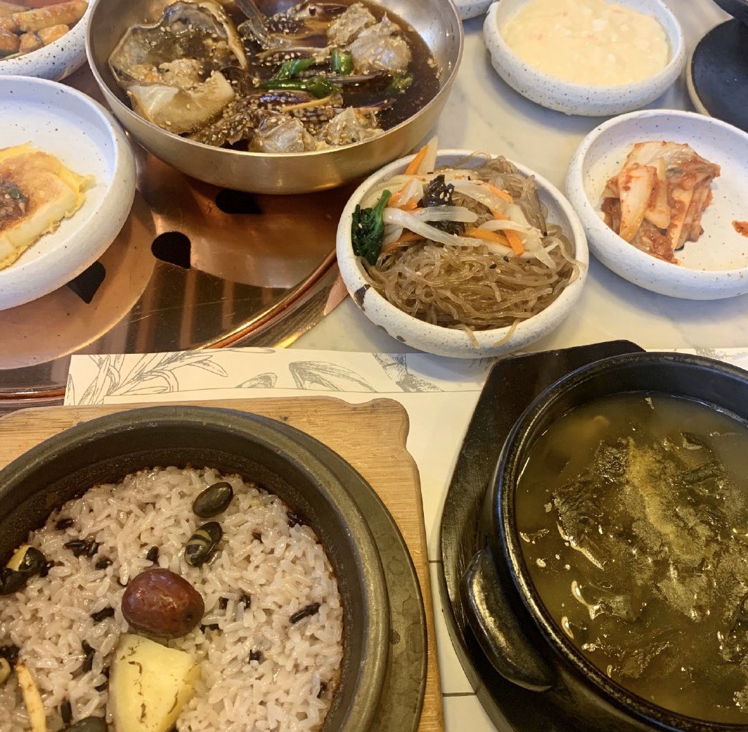 _Cin_dy's tweet photo. I'm not in Korean, but bcz @bambam1a I missed the days when I went to got7 concert and eat gejang in seoul so much. Hope to see you guys and have gejang soon😢
#bambam #bambam1a #got7 #뱀뱀 #gejang #have_a_good_gejang https://t.co/JLJt4EKikg