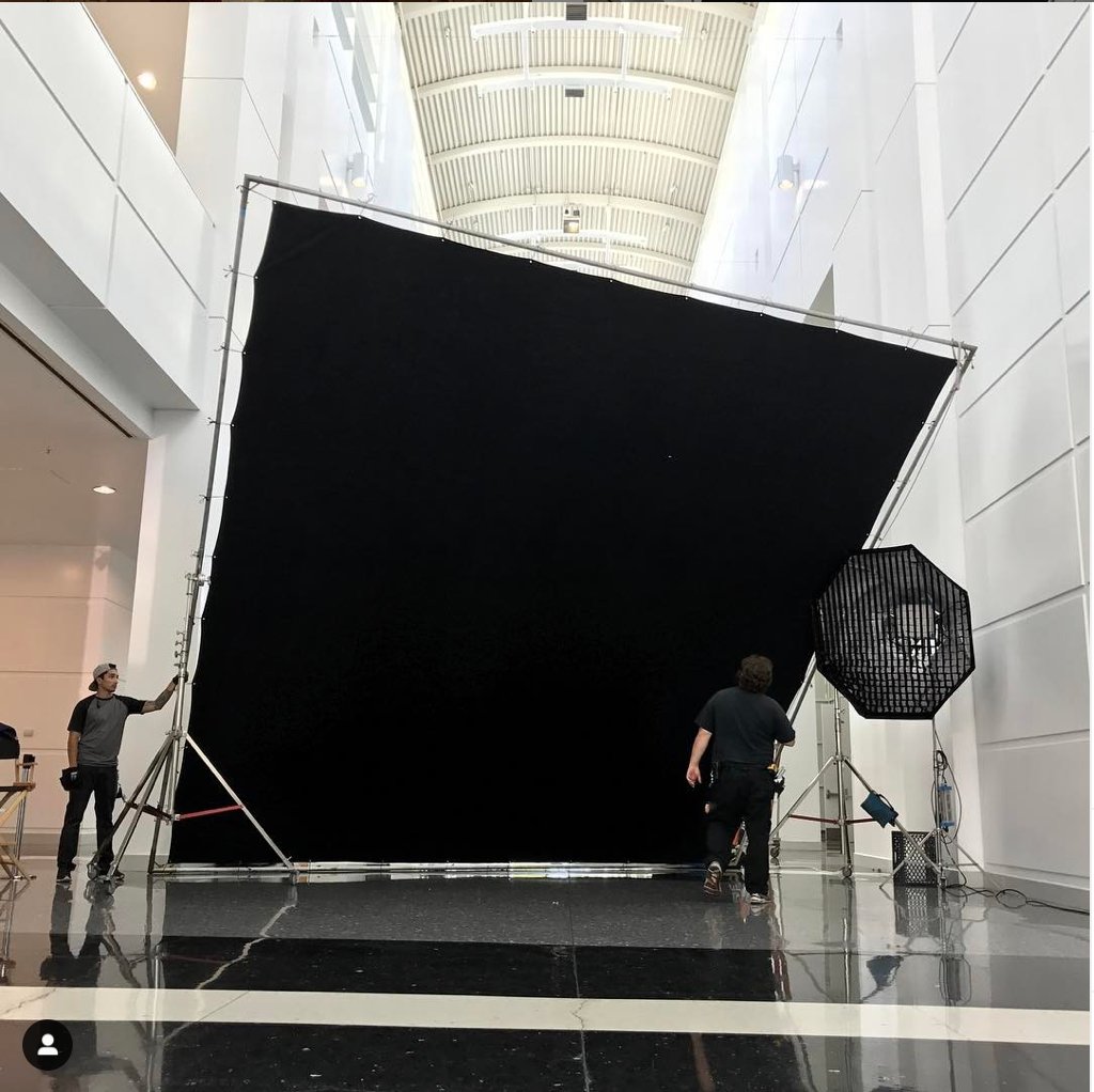 DoPchoice's tweet photo. Back in 2017 with @martimvian #SNAPGRID #SNAPBAG #OCTA
. . .
Duve Wave
#DoPSNAPBAG #dopsnapgrid #trpworldwide #onset #locationlighting #bts #cinematographer #gaffer #keygrip #behindthescenes #filmmaker #filmlighting #gafferslife #filmmaking #cinematography #setlighting https://t.co/4mtl20eQIA