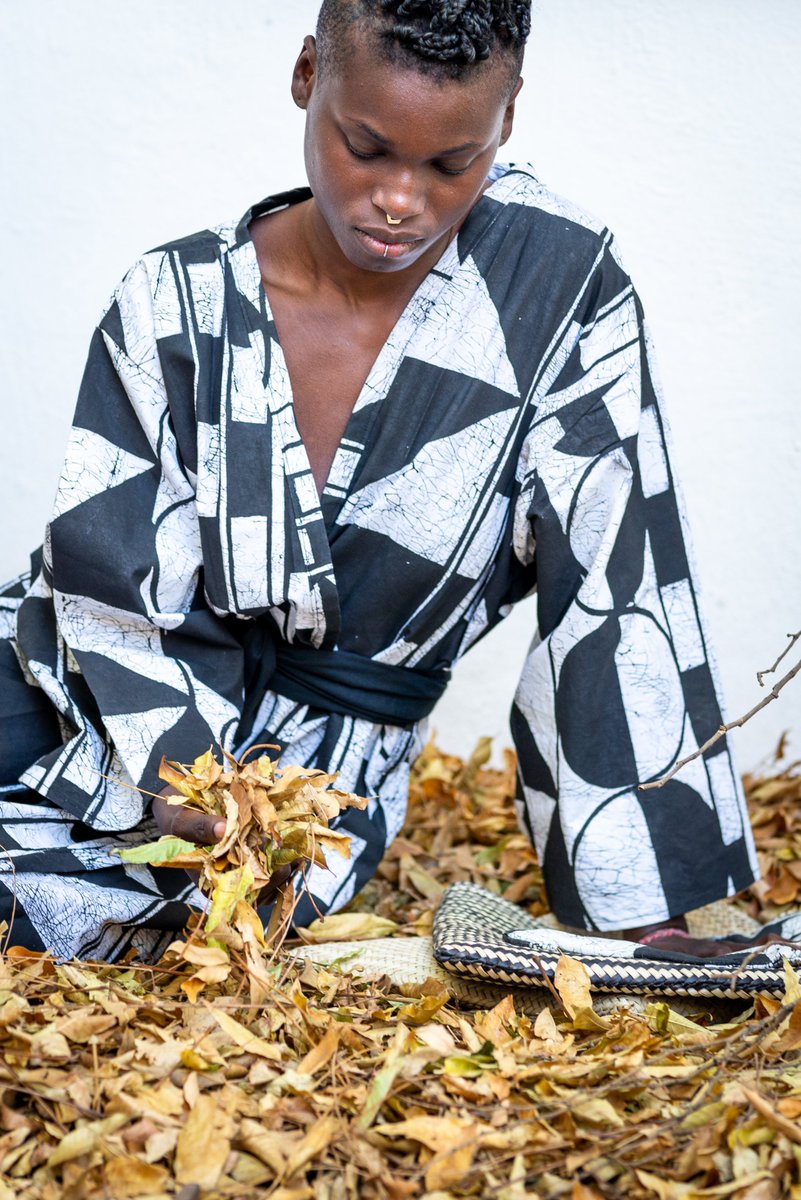 NkwaziMag's tweet photo. Lusaka Collective was started by two friends with a passion for the arts, Roseanne & Talitha. They fell in love with the idea of taking something that's lost its shine & is a bit broken & making it new again: https://t.co/RAX4vZanj8
#lusakacollective #supportlocal #madeinzambia https://t.co/vW8YSaXhTl