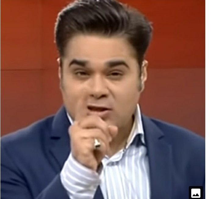JeetChandani1's tweet photo. चाहे मुद्दा जितना गरम,
ना दिल होता इनका नरम।
पीडा पहुची चरम पे,
पर ये अटके है, धर्म पे।
ना आती इनको शरम है,
ना आती इनको शरम है।
#getwellsoonBnD https://t.co/QWoJtXjYQd