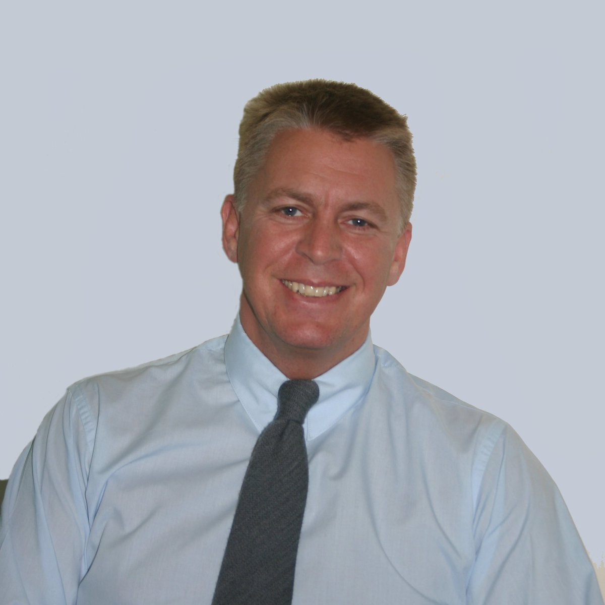 It is important that during this time you seek medical advice if you are concerned about a gynaecological issue. Professor Christian Phillips is offering telephone and video consultations for gynaecological issues candoverclinic.com/news/video-con…