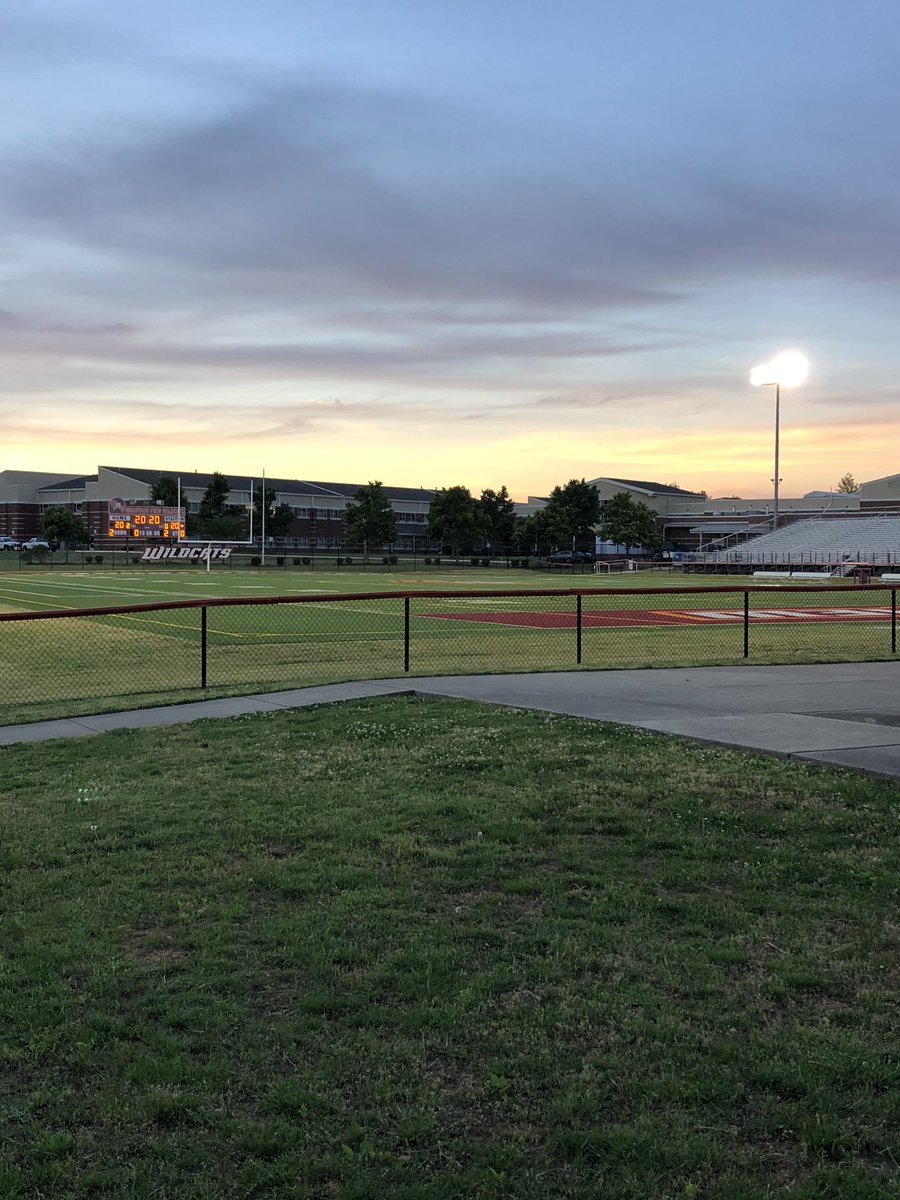 MVHS_SPORTS's tweet photo. Congratulations class of 2020! Shine the Light all week. https://t.co/CasMtayGWZ