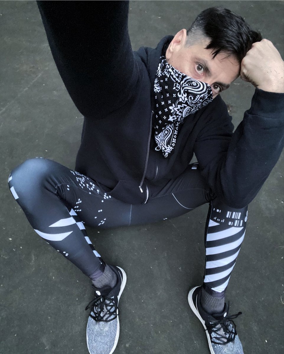 dustrial's tweet image. blvck daze 🖤
dustrial.net/products/09011…
M: @boy_fvk #usergenerated #compressionpants