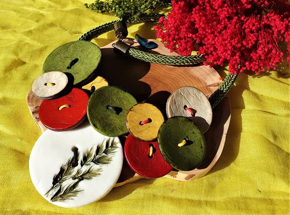 necklaceday's tweet photo. Green wheat autumn necklace. Red button necklace. Statement necklace for women. Ceramic ...: Green wheat autumn necklace. Red button necklace. Statement necklace for women. Ceramic chunky necklace. Boho bib necklace. Autumn jewelry https://t.co/cfvaXdoo4q https://t.co/diAuUxa0Lm
