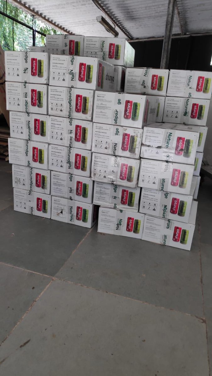 TheVikasKhanna's tweet image. 5.We continue 2 deliver cooked meals inNCR &amp;amp; Mumbai w @HungerBoxApp @DrinkShunya 
In Delhi we r starting night distribution of meals near AIIMS
6.Working on OneMillionMeals Event in Delhi 2 support Transgenders-SexWorkers-AIDS patients in guidance/blessings by @ImLaxmiNarayan ❤️