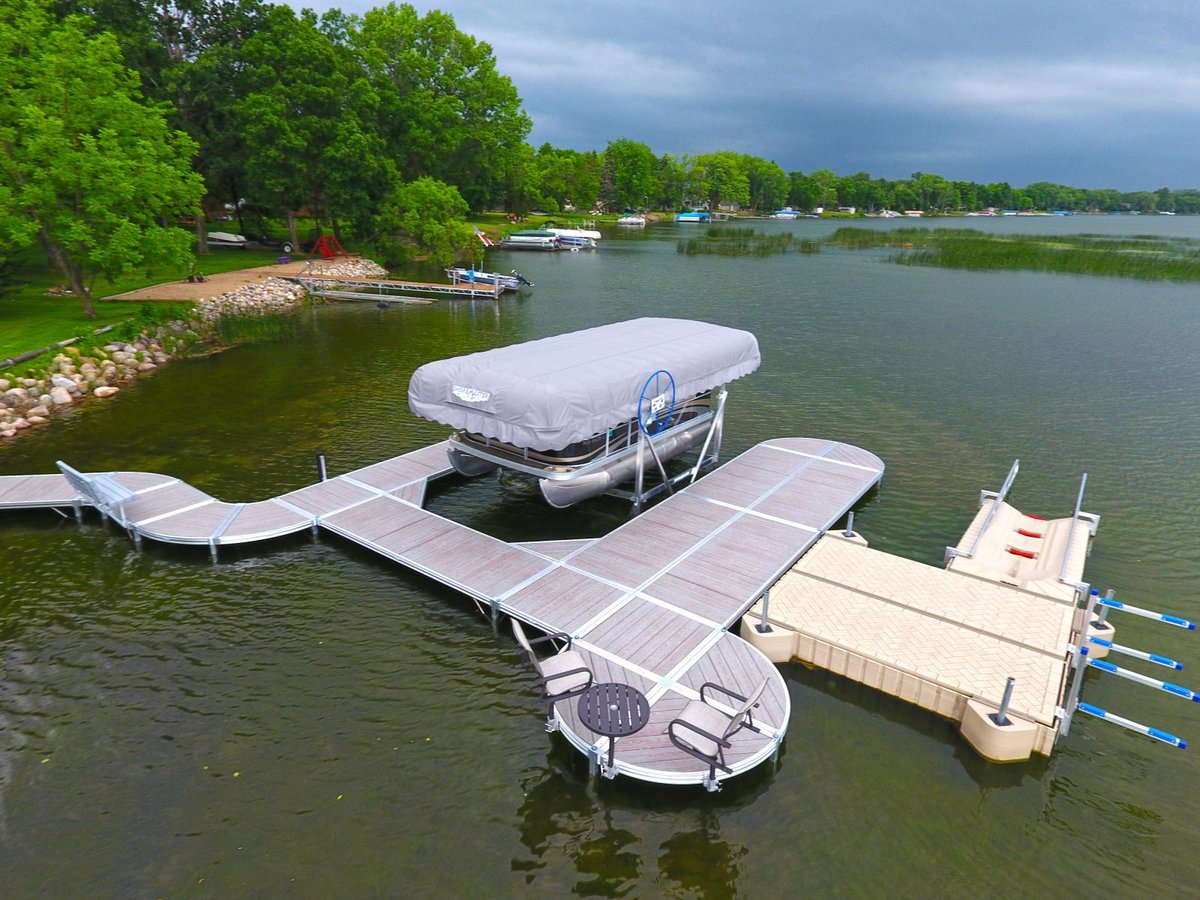 How many of these safety tips have you used already this spring? 👇
buff.ly/2zvsCwv

#SafetyTips #boatingsafety #kelowna #okanagan