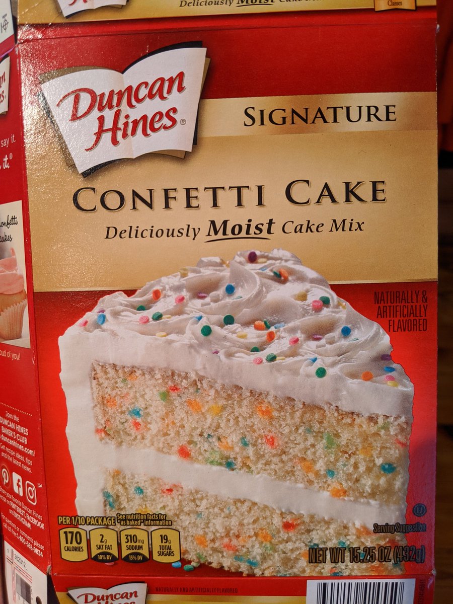 I'm not even making a Bundt cake!!!! I'm making a trash garbage funfetti cake bc this person doesn't like chocolate, which leaves me very much at sea conceptually, being a choco fanatic, and bc my brain is 2 scattered to bake from scratch todayTake me down to trash cake town!!