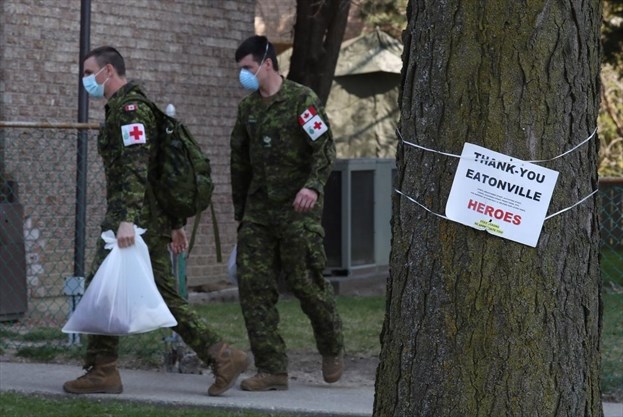 torontodotcom's tweet photo. Canada’s military exposes ‘extremely troubling’ conditions in Ontario long-term-care homes including Eatonville Care Centre on the East Mall in Etobicoke, Scarborough’s Altamont Care Community, and Hawthorne nursing home in North York.

https://t.co/xVKDYptFnG https://t.co/xMtSmVFOpL