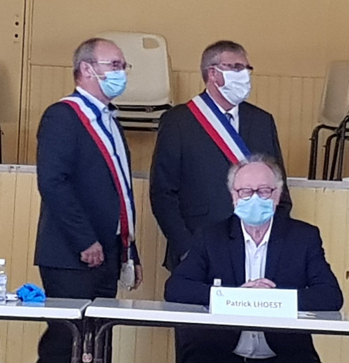olivierjarde's tweet photo. #cantonamiens7 Félicitations aux nouveaux maires @FranckDarragon à @Salouel1 Isabelle Rambour à #saleux Edouard Dussart à #vers @BulantLoic à #pontdemetz Heureux de travailler avec eux pour le bien de leurs habitants https://t.co/gMAMO10IYr
