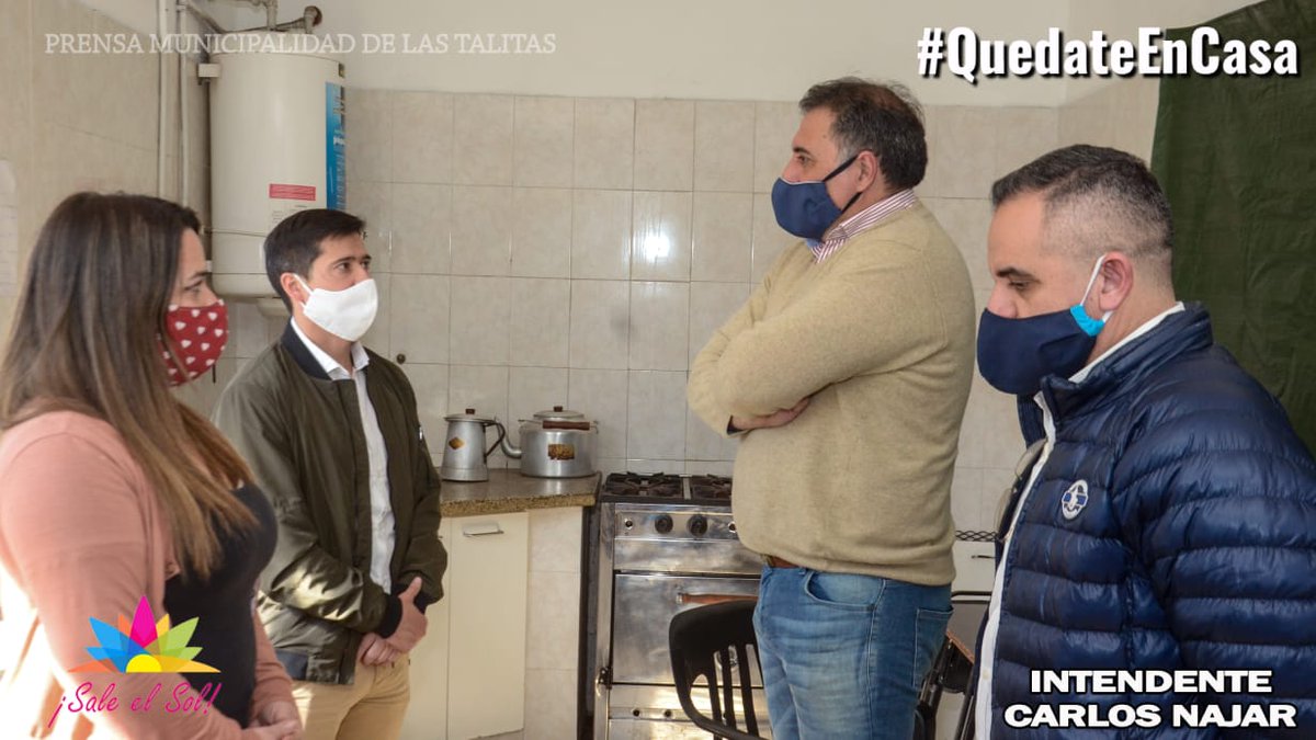 895LasTalitas's tweet photo. El Intendente @CarlosNajarInt durante la jornada de hoy recibió la visita de @LucianoChincar1 titular del Centro de Referencia del Ministerio de Desarrollo Social de la Nación junto al Secretario de Gobierno Dr #VictorSafe y a la Directora del Área de la Mujer #CarolinaMartin. https://t.co/wMVAQy5cIA