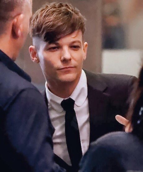 Louis Tomlinson beautiful