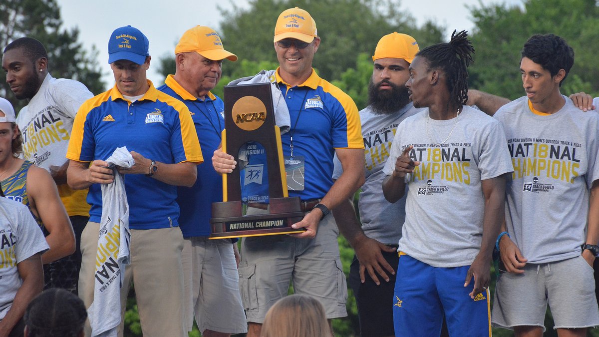 JavelinaTFXC's tweet photo. National Champions! With the dust finally settled, your Javelina men remain alone atop the field of 113 programs for the first men's team championship at @JavelinaNation since 1979!

#GoJavelinas #RewindWithWhataburger https://t.co/z1s9VKvszz