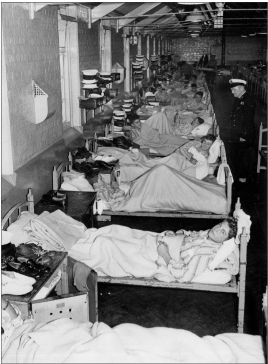 ProfAsifAhmed's tweet photo. History of pandemics may give you a better perspective on #COVID19 pandemic. This is worthwhile reading. https://t.co/Sx99fSaWDS

A typist in a mask 😷 in Manchester, UK, and British Navy sailors in bed with flu 🤧 during the 1957 #influenza #pandemic https://t.co/oqG8MhSIRt