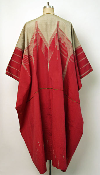 this is an Abayah from around the early 20th or late 19th century