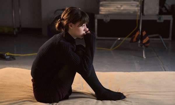 Episode 9:Marianne ends up in another cray cray relationship that she eventually realises in unhealthy. We’re all for bondage, but remember that consent is KEY people.
