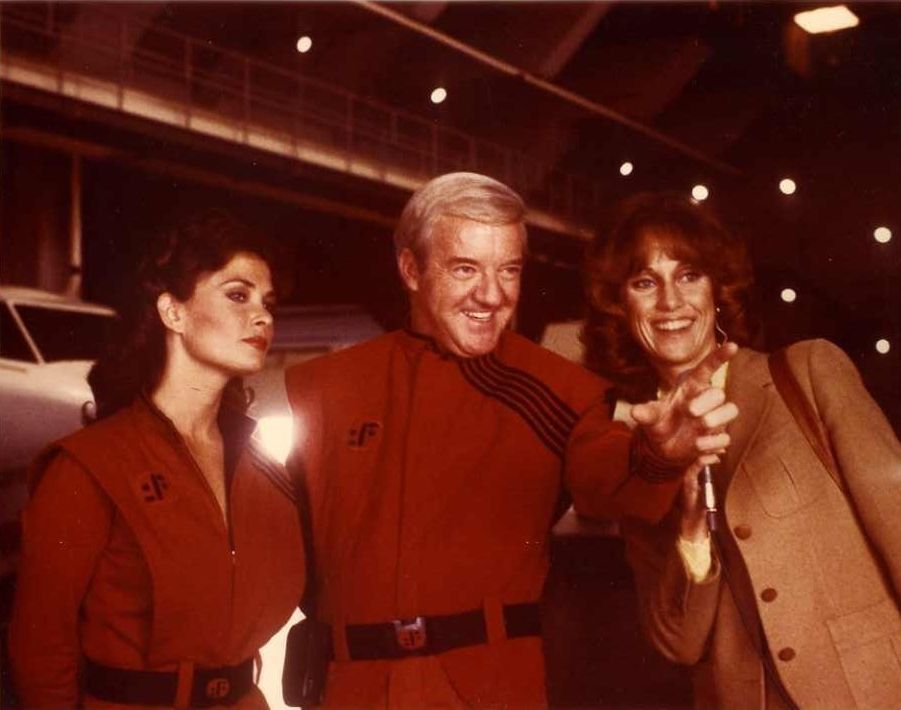 jane badler ,richard herd  and jenny sullivan  on set for V the original mini-series in 1983 RIP  richard herd