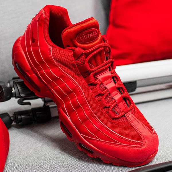 air max 95 triple red