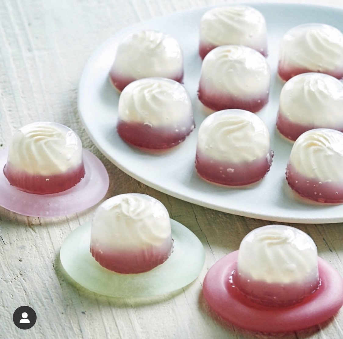 中津菓子かねい 桃屋甚兵衛 レアチーズケーキを 閉じ込めた水まんじゅう いかがでしょうか お取り寄せ 婦人画報 オンワードマルシェ 和菓子 Wagashi 大分 中津市