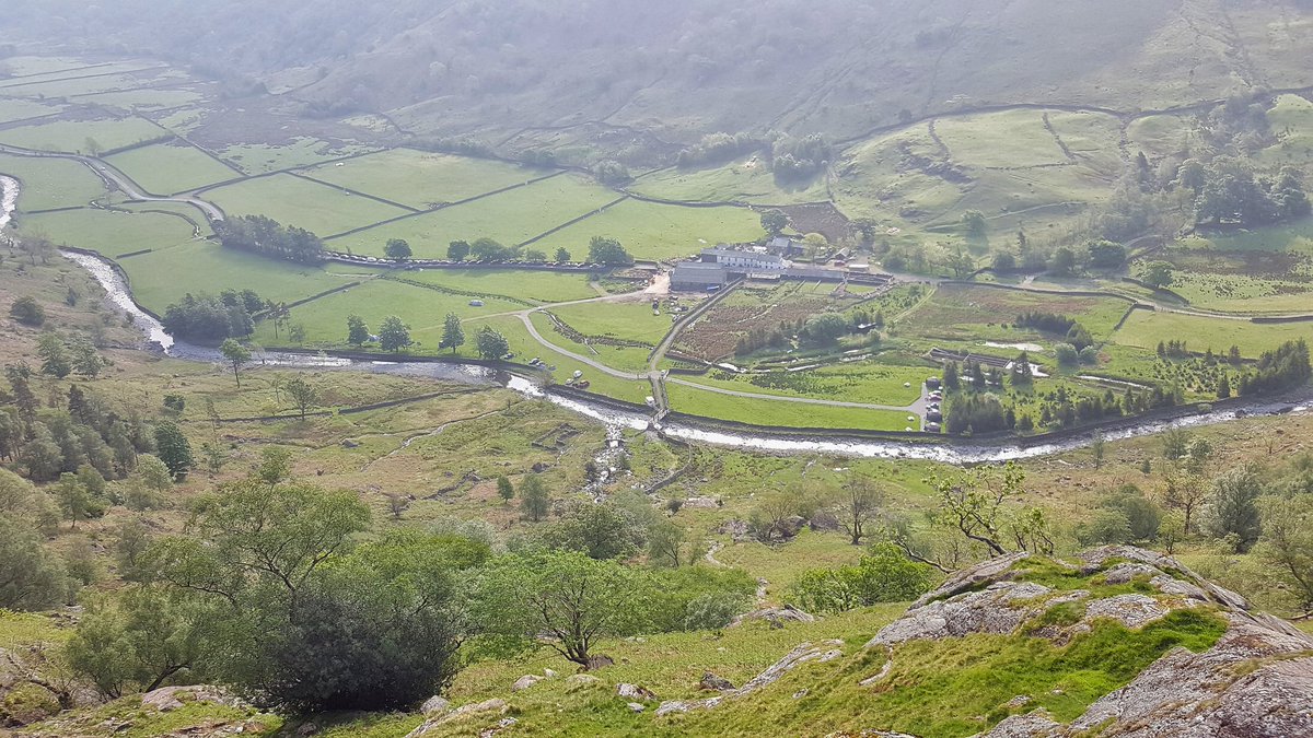 1st pic similar to the previous photos, taken just above the Seathwaite Slabs with a closer look at the River Derwent & Seathwaite Farm. From here its onto the hanging valley of Gillercomb, a vast open space that sits between Base Brown, & Brandreth & Grey Knotts.  #LakeDistrict
