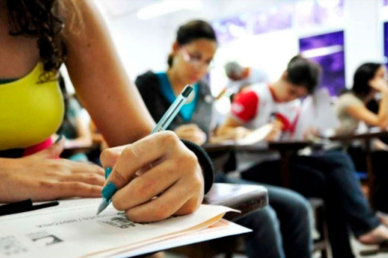 guarulhosonline's tweet photo. Inscrições para o Enem encerram nesta quarta-feira (27).  #enem #inscriçõesprorrogadas #provadigital #guarulhosonline #guarulhos #noticiasdeguarulhos https://t.co/v288TrGo1m https://t.co/bnQgdU1evO