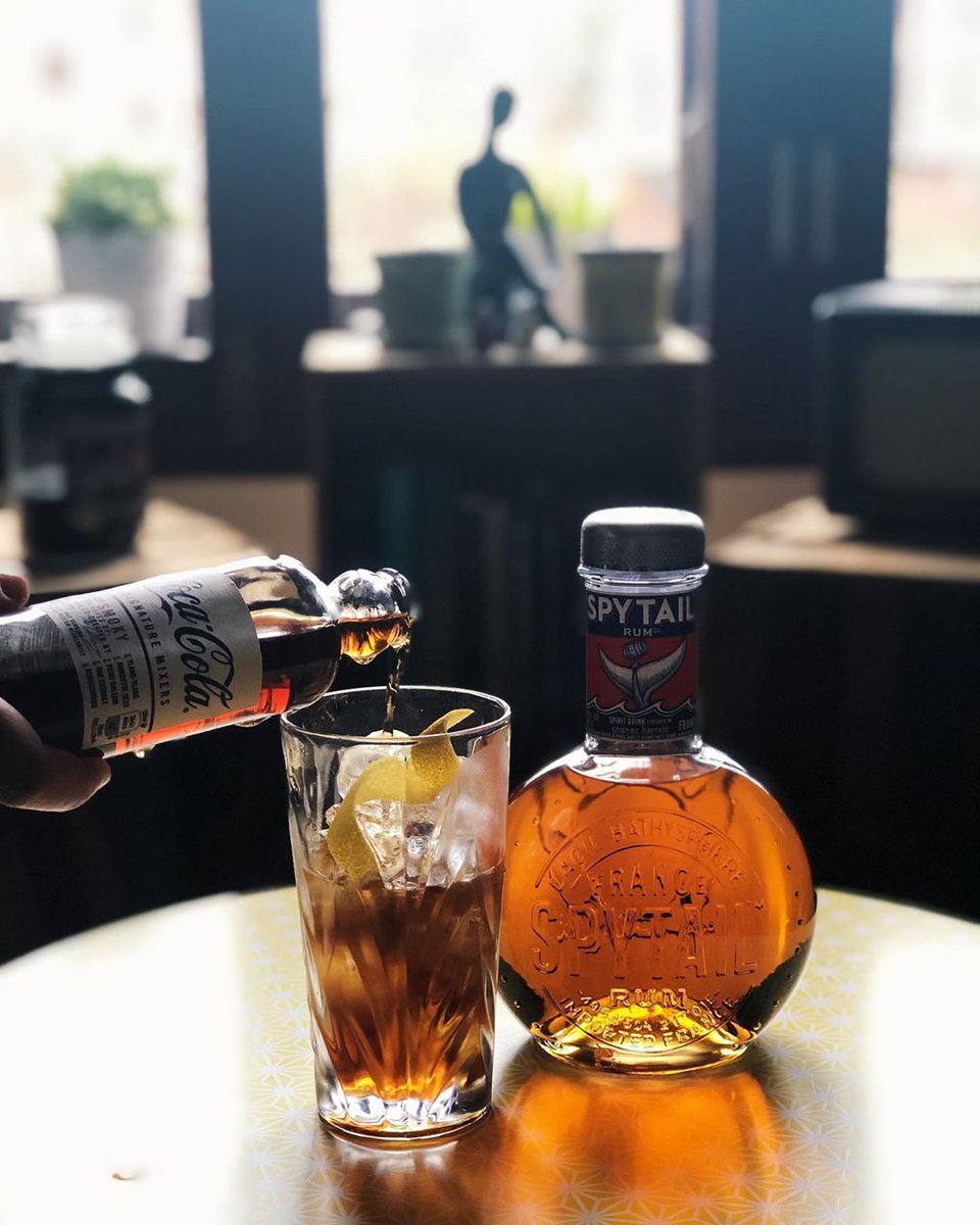 SpytailRum's tweet photo. Mixed our Spytail Rum with the Smokey version of the Coca Cola Signature Mixers. 
.
.
.
⁣#spytailrum #spicedrum #imported #france #importedfromfrance #cocktailhour #spytailmoment #ginger #bottle #rum #cognac #rumlover #cocacola #cocacolasignaturemixers https://t.co/DPDGbfA6Cn