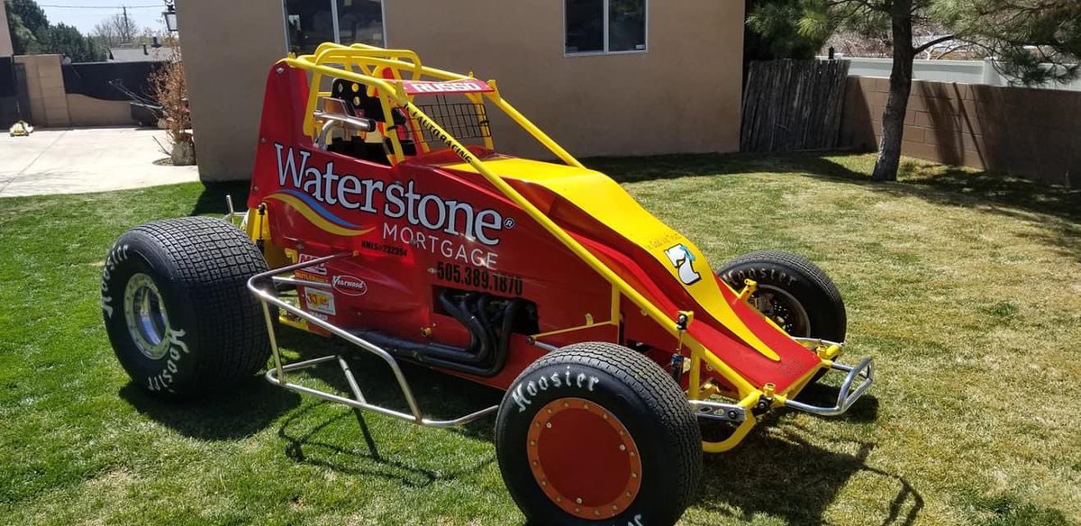 SpeedSharkG's tweet photo. It’s always exciting to see your work in real life!!!!
.
.
#teamspeedshark #speedsharkgraphics
#brand #ambassdor #sponsoring #dirttrack #dirttrackracing #sprintcar #dirtlatemodel #microsprint #racecar #racecardriver #racinggraphics #dirtkart #modified #vehiclewrap #vehiclewraps https://t.co/lkKq7kR9PN