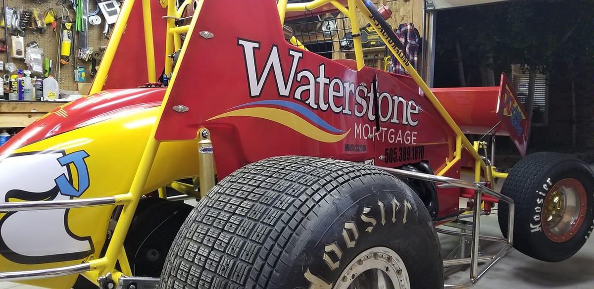 SpeedSharkG's tweet photo. It’s always exciting to see your work in real life!!!!
.
.
#teamspeedshark #speedsharkgraphics
#brand #ambassdor #sponsoring #dirttrack #dirttrackracing #sprintcar #dirtlatemodel #microsprint #racecar #racecardriver #racinggraphics #dirtkart #modified #vehiclewrap #vehiclewraps https://t.co/lkKq7kR9PN