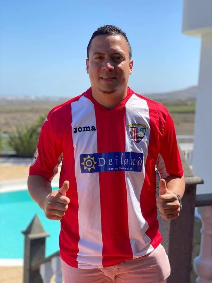 pedroluisborges's tweet photo. El San Bartolome CF. Anuncia su tercer fichaje se trata de Steven Jiménez ex jugador del CD.Tite - Haría CF. y la pasada temporada en el CD.Tahiche. https://t.co/ccxap0Bw36