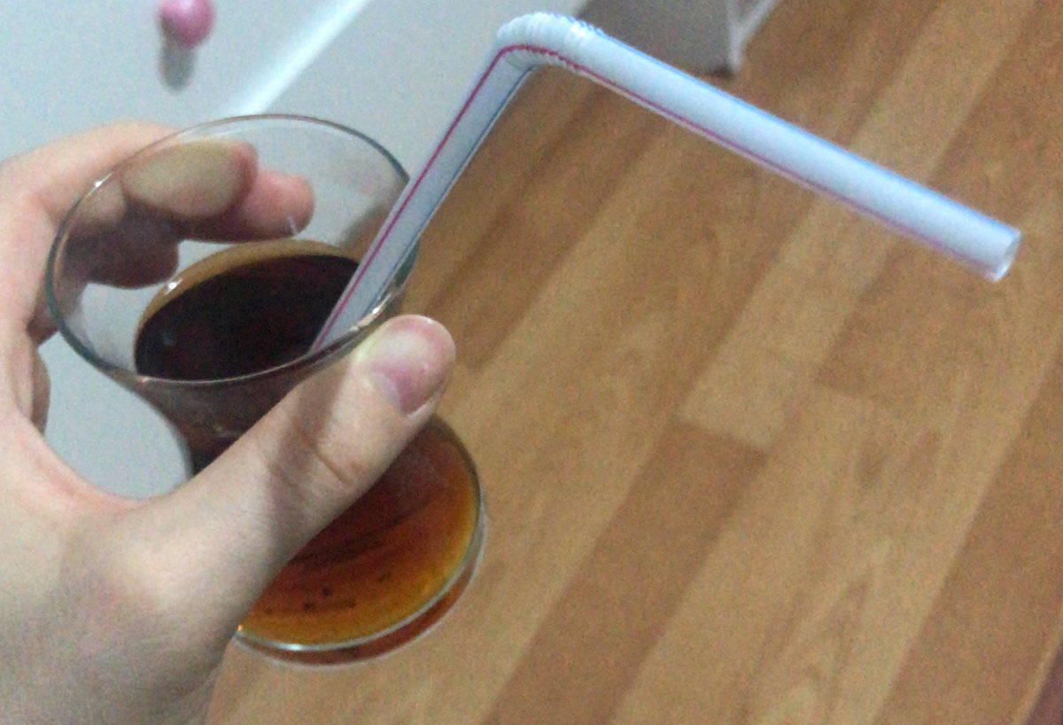 Dudağımın üstünde uçuk çıkmıştır;