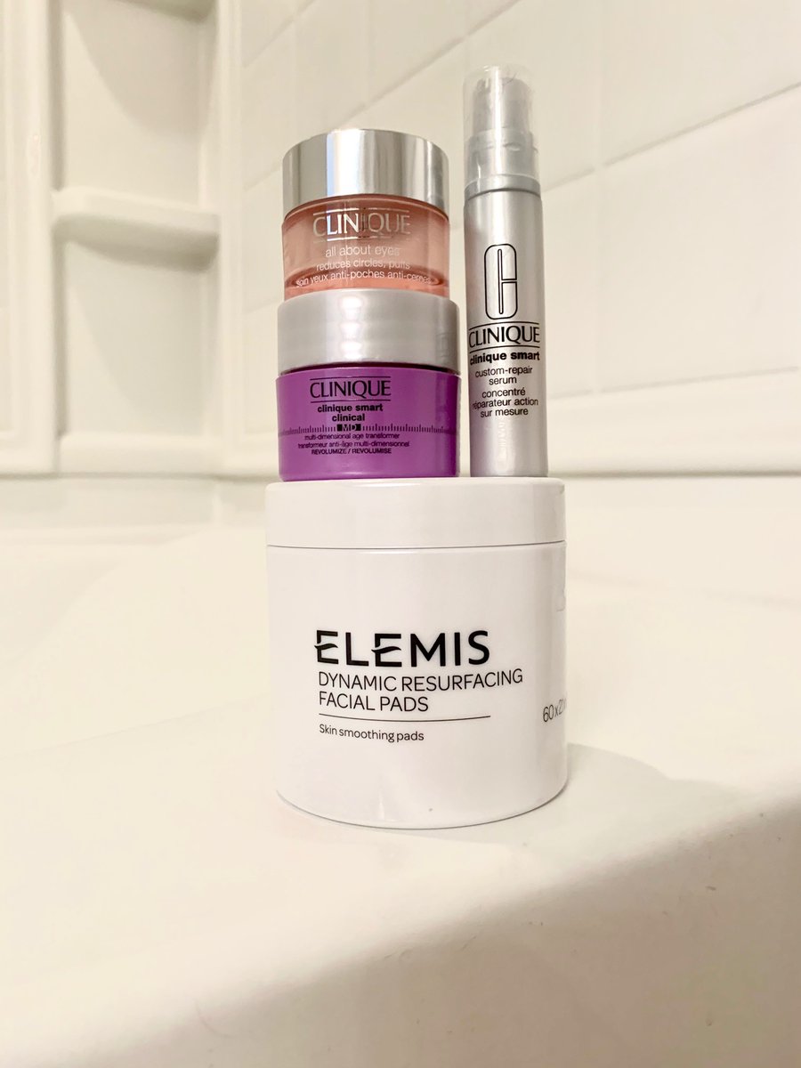 EvilQueenGlam's tweet photo. My skincare tower RN💜
Step 1: @elemis Dynamic Resurfacing Facial Pads
(Thank you @boxycharm ,LOVE IT)
Step 2:  @clinique All About the Eyes
Step 3: Clinique Smart Custom Repair Serum 
Step 4: Clinique Smart Medical MD #skincareroutine #skincaretower #clinqueskin #elemisskincare https://t.co/5ruh5g5xtI