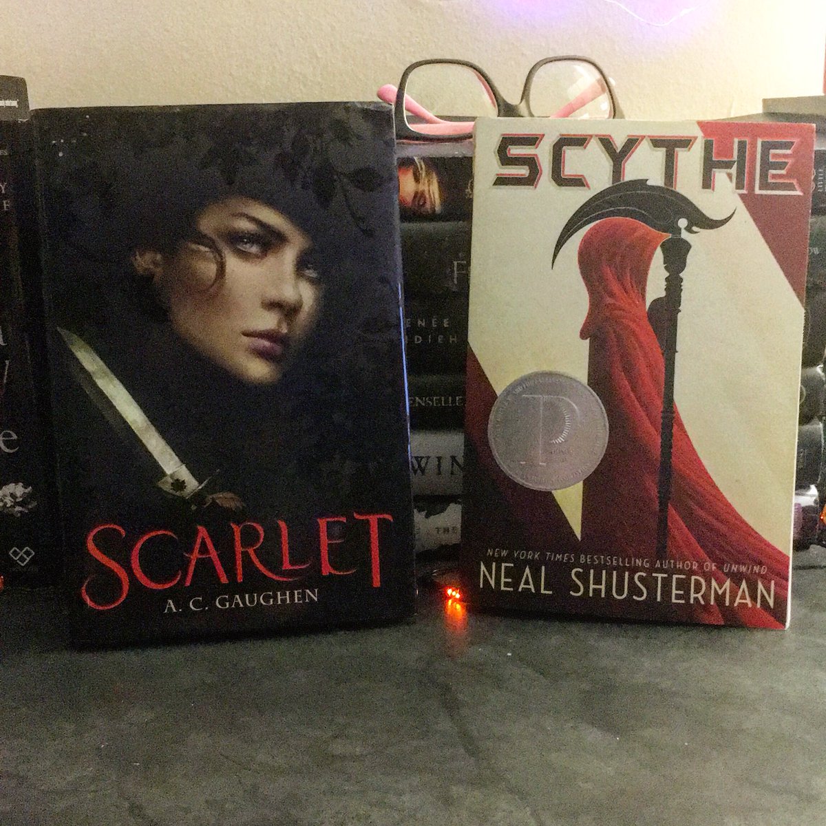 Rockette_Reads's tweet image. Found the jems a my local thrift store. And they were half off today so I only paid a dollar for them both. 😁 #bookfinds #thiftstore  #morebooks #scythe #scarlet