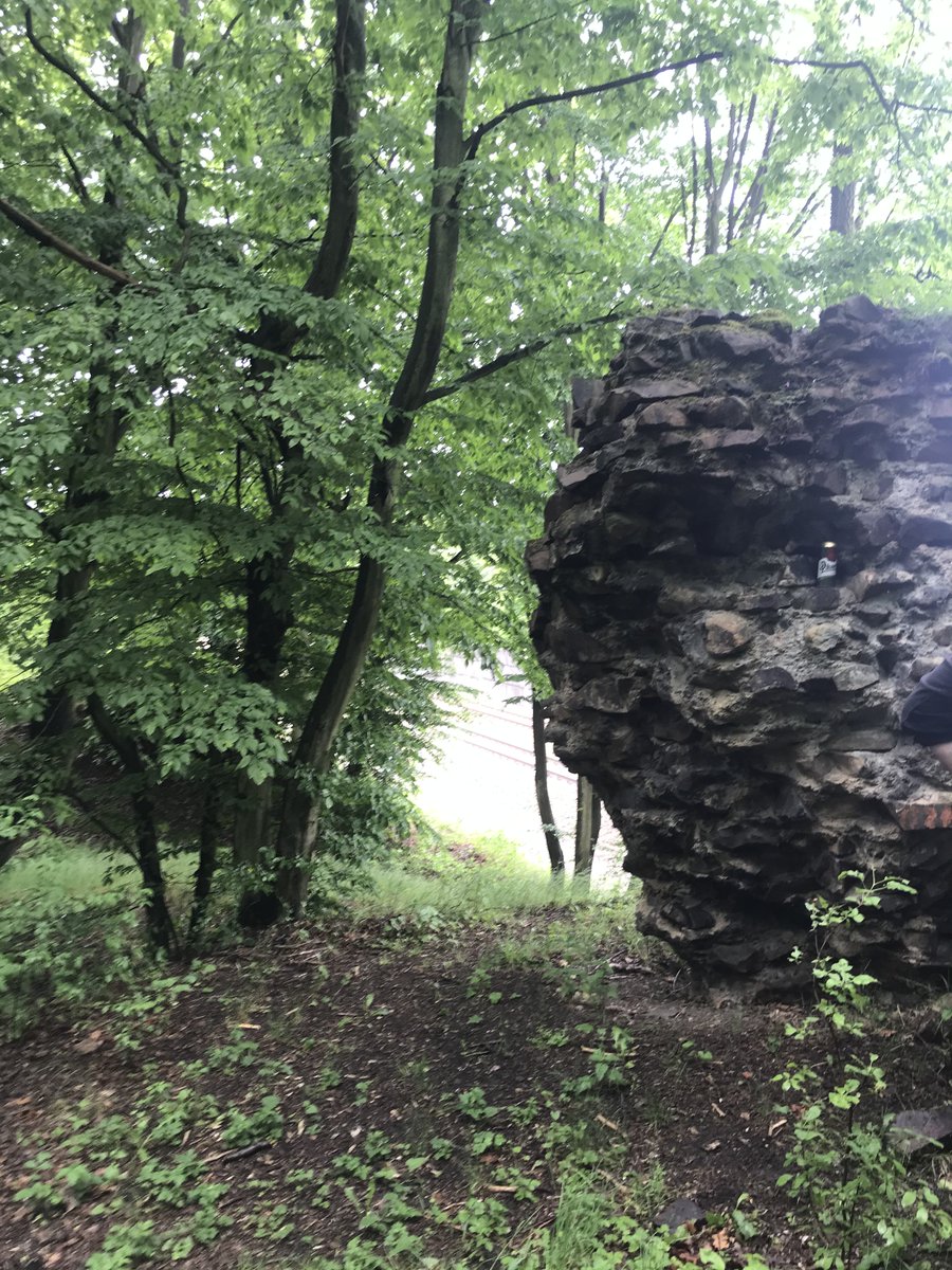 retroturistika's tweet photo. Zřícenina hradu Starý zámek /Klabava-okres Rokycany GPS49.7481869N, 13.5429775E/ #castle #history #heritage #klabava #cesko #czechia #zemeceska #fotocesty #vylet #putovani #turistika #trip #travelphotography #interesting https://t.co/a61cGw3iXi