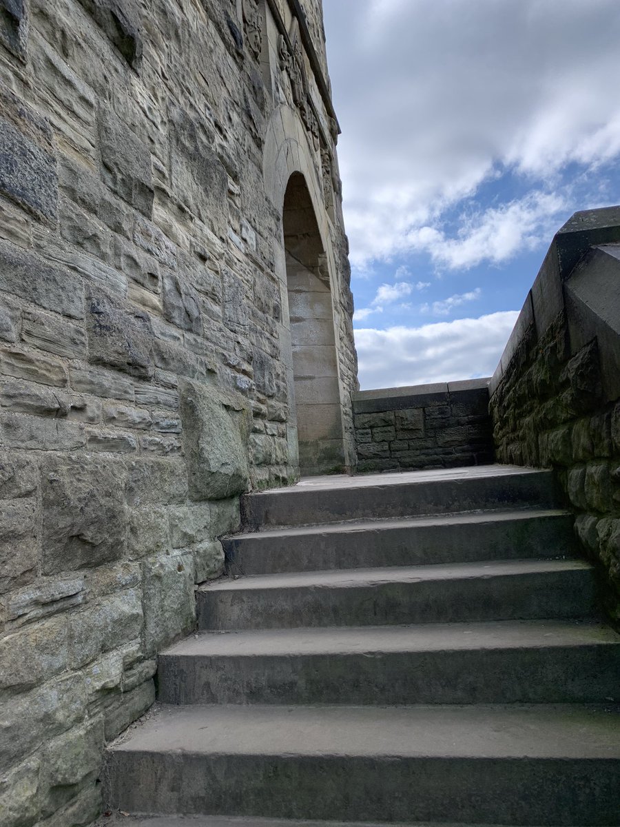 Beautiful weather for a walk to clear the head and the cobwebs away after a day working from home. <a href="/KirkleesCouncil/">Kirklees Council</a> #lovewhereyoulive #castlehill