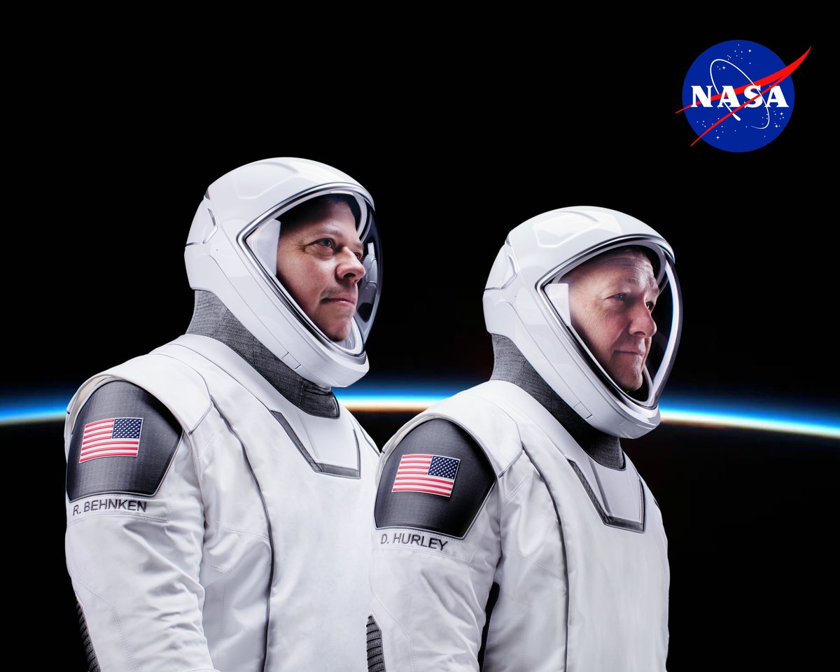 L-1🚀

Get ready to #LaunchAmerica🇺🇸! Tomorrow at 4:33pm ET <a href="/AstroBehnken/">Liam</a> &amp; <a href="/Astro_Doug/">Col. Doug Hurley</a> will kick off a new era of human spaceflight when they launch from <a href="/NASAKennedy/">NASA's Kennedy Space Center</a> to the <a href="/Space_Station/">International Space Station</a> aboard the <a href="/SpaceX/">SpaceX</a> Crew Dragon vehicle.

Here’s how you can watch: go.nasa.gov/2Xr3bVk